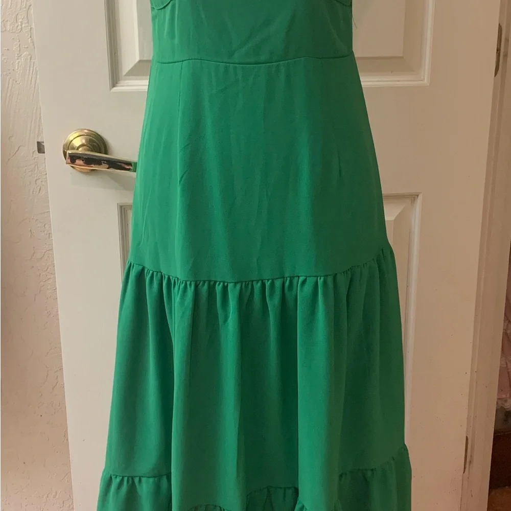 SHEIN Vibrant Green Criss Cross Dress - Picture 2 of 10